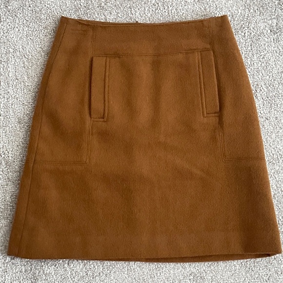 LOFT Wool-Blend Mini Skirt – Camel Brown, Size 00, Lined, 2 Sides Fake Pockets - Picture 1 of 6